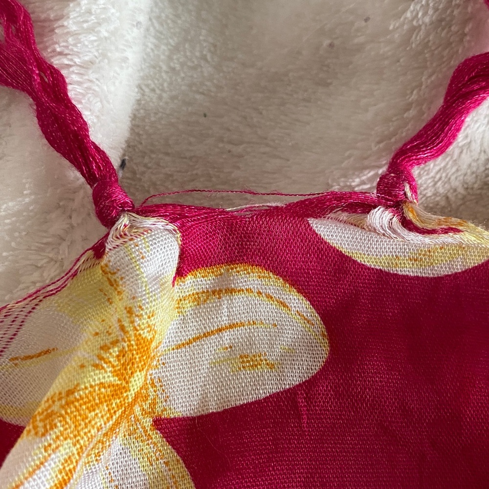 Plumeria print wrap/sarong - Picture 4 of 4